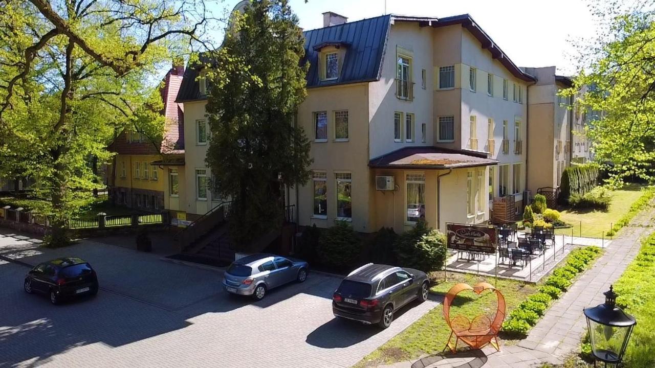 Marta Medical Hotel Polczyn-Zdroj Exterior photo